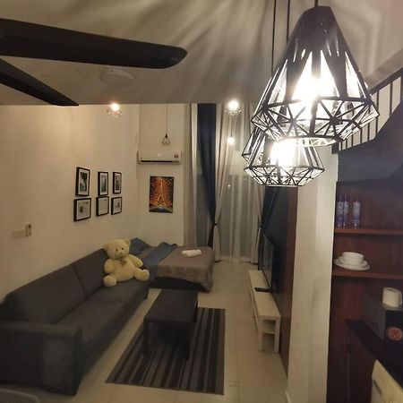 Teddy'S Homestay サイバージャヤ エクステリア 写真